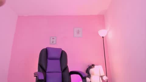 Snapshot of liaamoretzz chatting on October 18, 2025, 12:57 am liaa moretzz online show from October 18, 2025, 12:57 am