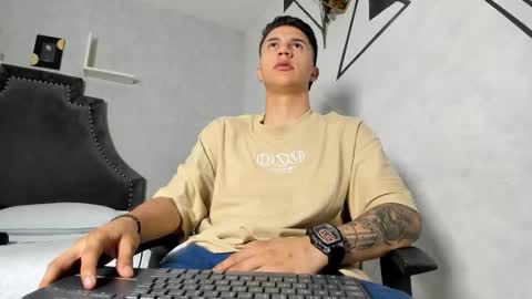 Liam Smith online show from October 14, 2025, 12:17 pm