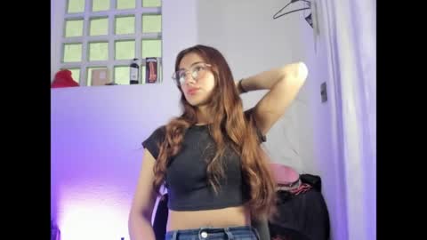 Liah  online show from March 25, 2026, 4:35 pm