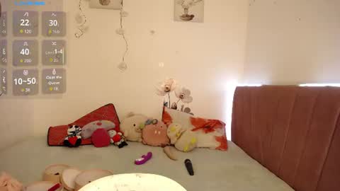 liahdiaz_ online show from July 28, 2026, 12:48 pm