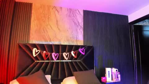 Liah Fontaine online show from April 10, 2026, 11:26 am