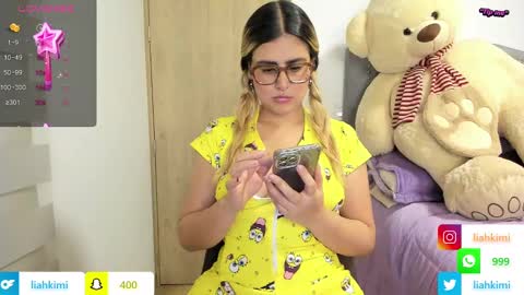 Snapshot of liahkimi chatting on December 6, 2024, 3:19 am Lia online show from December 6, 2024, 3:19 am