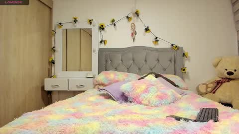 Snapshot of liahkimi chatting on February 13, 2025, 4:00 am Lia online show from February 13, 2025, 4:00 am