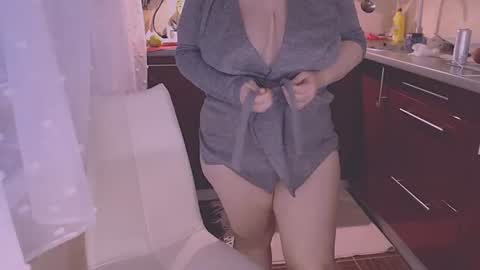 miss Lia  colection for travel online show from July 12, 2026, 2:24 am