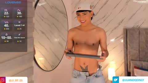 Liam online show from February 25, 2025, 12:24 pm