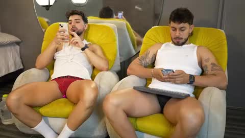 Snapshot of liam_and_luca chatting on February 18, 2025, 12:49 pm Liam Luca online show from February 18, 2025, 12:49 pm