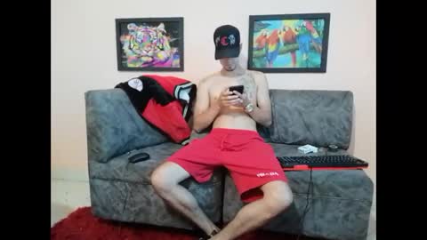 Andres online show from September 13, 2025, 9:25 pm