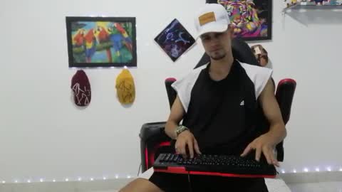 Andres online show from November 19, 2025, 10:43 pm