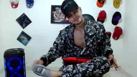 Andres online show from March 19, 2026, 10:47 pm