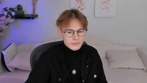 LIAM online show from March 19, 2026, 5:11 am