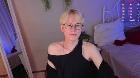 Snapshot of liam_blair chatting on July 5, 2026, 3:34 am LIAM online show from July 5, 2026, 3:34 am