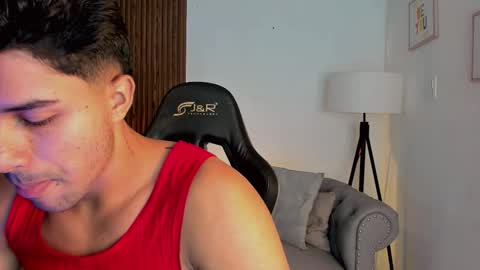 Snapshot of liam_colliins chatting on September 18, 2025, 11:45 am Liam Collins online show from September 18, 2025, 11:45 am