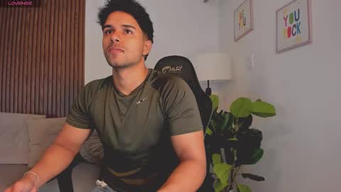 Snapshot of liam_colliins chatting on October 3, 2025, 11:51 am Liam Collins online show from October 3, 2025, 11:51 am