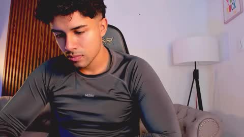 Snapshot of liam_colliins chatting on November 3, 2025, 11:44 am Liam Collins online show from November 3, 2025, 11:44 am