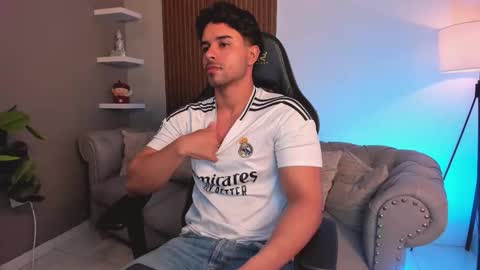 Liam Collins online show from March 4, 2026, 11:38 am