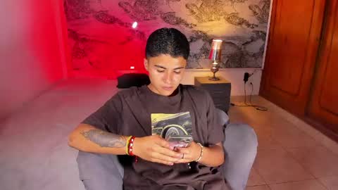 Snapshot of liam_dustin chatting on May 15, 2026, 11:56 pm Liam online show from May 15, 2026, 11:56 pm