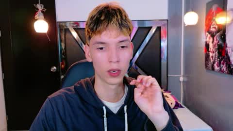 Snapshot of liam_green1 chatting on February 25, 2026, 7:23 pm liam_green1 online show from February 25, 2026, 7:23 pm