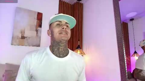 Snapshot of liam_ink chatting on July 28, 2026, 12:23 pm Liam online show from July 28, 2026, 12:23 pm