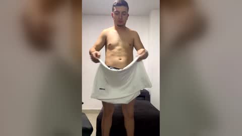 liam_jones10 online show from December 19, 2025, 5:47 am