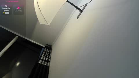 LIAM KLEIN online show from February 1, 2025, 11:10 am