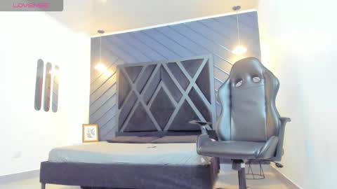 LIAM KLEIN online show from October 14, 2025, 11:11 am