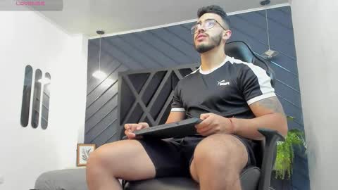 LIAM KLEIN online show from November 7, 2025, 11:10 am