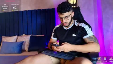 LIAM KLEIN online show from July 10, 2026, 11:13 am