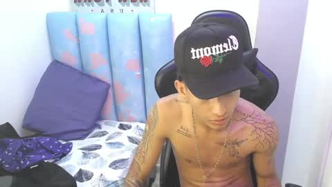 Snapshot of liam_play chatting on May 14, 2026, 4:30 am LIAM online show from May 14, 2026, 4:30 am