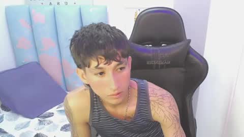 Snapshot of liam_play chatting on May 19, 2026, 4:08 am LIAM online show from May 19, 2026, 4:08 am
