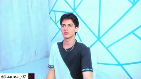 Snapshot of liam_scott77 chatting on June 6, 2026, 2:33 pm Liam scott77 online show from June 6, 2026, 2:33 pm