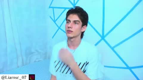 Liam scott77 online show from July 22, 2026, 1:52 am