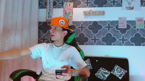 Snapshot of liamblaze chatting on December 1, 2025, 12:26 am liamblaze online show from December 1, 2025, 12:26 am