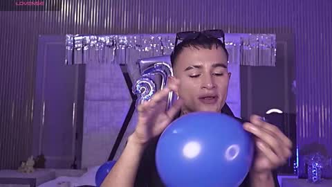 Snapshot of liamdeep_ chatting on February 10, 2026, 8:35 pm LiamDeep online show from February 10, 2026, 8:35 pm