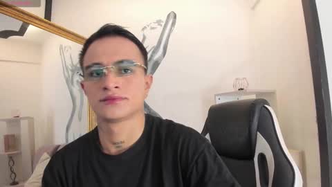 Snapshot of liamdeep_ chatting on March 1, 2026, 7:27 pm LiamDeep online show from March 1, 2026, 7:27 pm