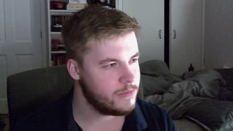 Snapshot of liamfoxx chatting on August 7, 2026, 12:34 am Liam Fox online show from August 7, 2026, 12:34 am