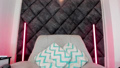 Liam twink big dick online show from May 23, 2026, 10:41 am