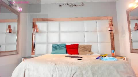 liaml_18_ online show from July 1, 2026, 7:57 pm