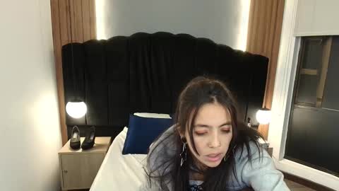 L I A M O N R O E online show from March 8, 2026, 11:58 am