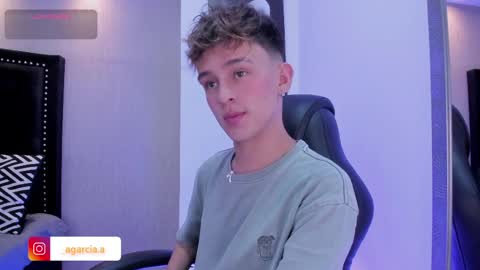 liam online show from April 8, 2026, 4:23 am