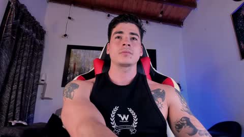 Snapshot of liamwyatt_ chatting on December 14, 2024, 3:18 am liamwyatt_ online show from December 14, 2024, 3:18 am