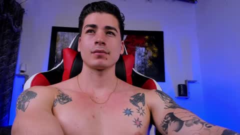 Snapshot of liamwyatt_ chatting on February 2, 2025, 3:21 am liamwyatt_ online show from February 2, 2025, 3:21 am