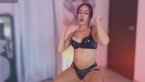 Snapshot of lian_karther1 chatting on September 26, 2025, 2:21 pm missfernanda X online show from September 26, 2025, 2:21 pm