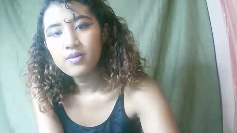 Snapshot of liana9794 chatting on May 9, 2026, 11:04 am Liana9794 online show from May 9, 2026, 11:04 am