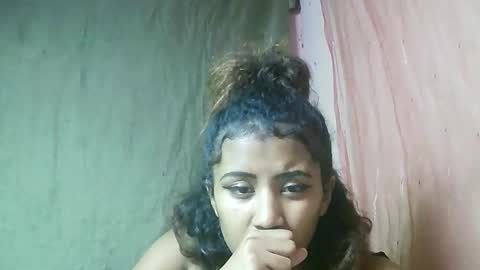 Snapshot of liana9794 chatting on May 27, 2026, 11:02 pm Liana9794 online show from May 27, 2026, 11:02 pm
