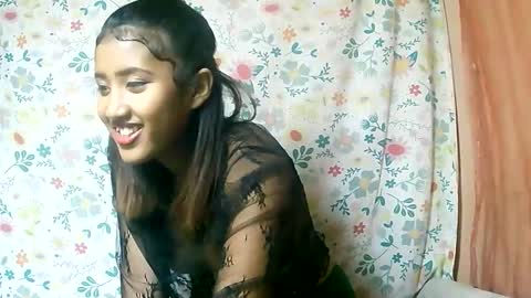 Snapshot of liana9794 chatting on June 10, 2026, 5:56 pm Liana9794 online show from June 10, 2026, 5:56 pm