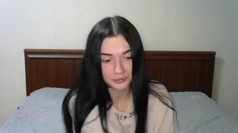 liana_diva online show from January 25, 2025, 8:53 pm