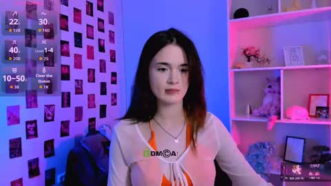 Little Liana  online show from June 17, 2026, 6:53 pm