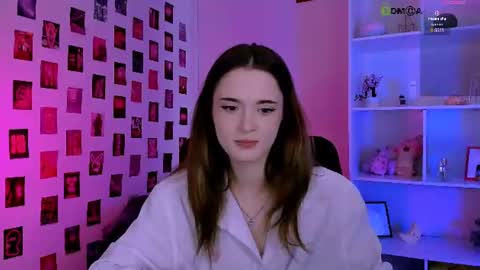 Little Liana  online show from July 27, 2026, 6:48 pm