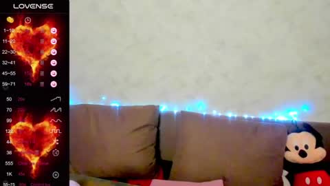 lianawow_ online show from July 9, 2026, 1:42 am