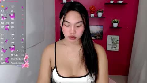 Liane online show from April 27, 2026, 3:04 am